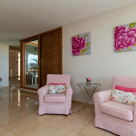 Villa Las Americas *